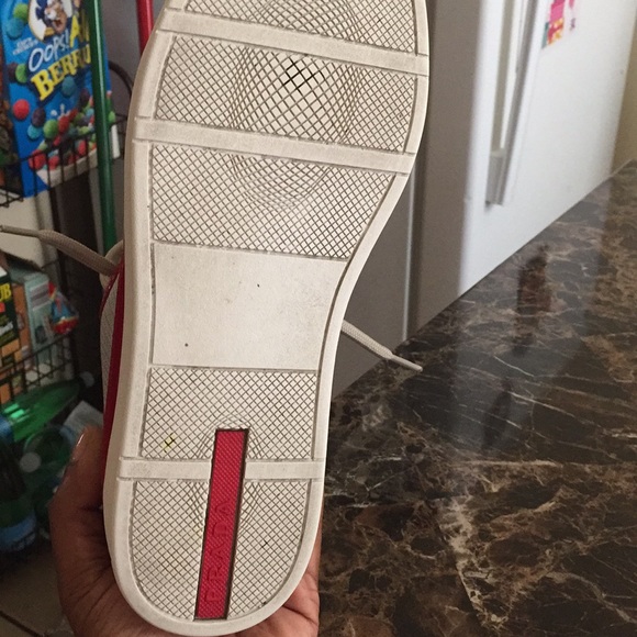 8 1/2 man Prada sneaker - Picture 4 of 6